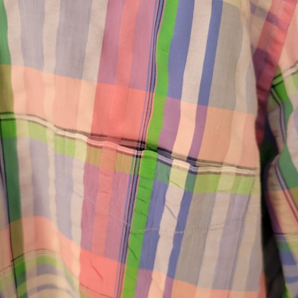 Charleston Threads Men's button down shirt. - Picture 5 of 7